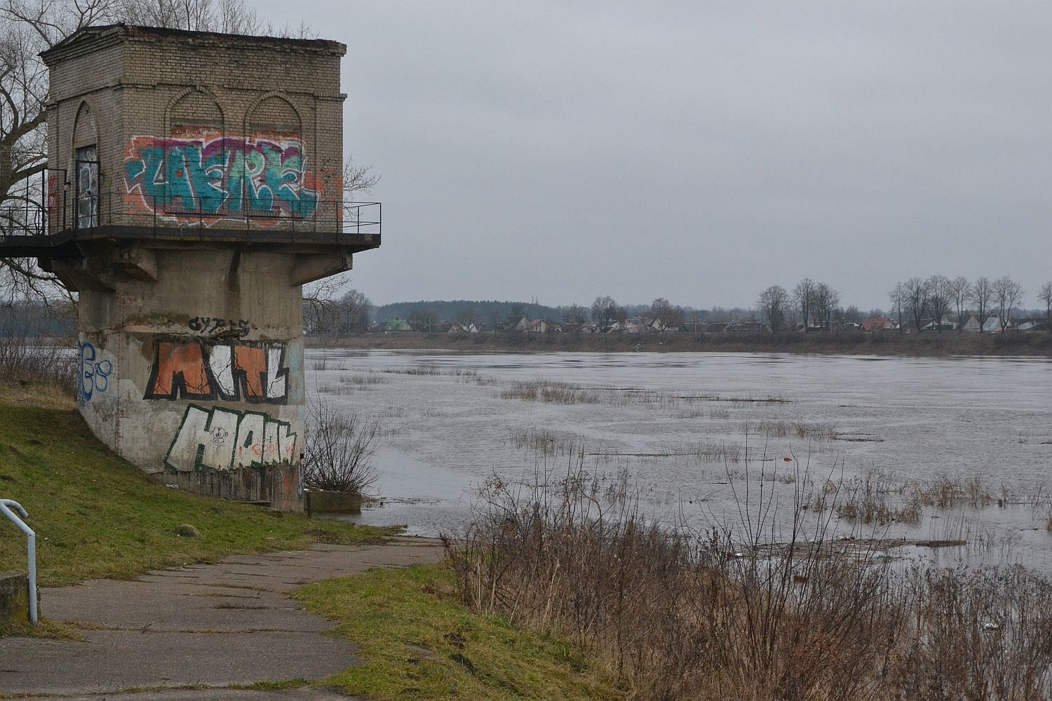 В Даугаве поднимается уровень воды