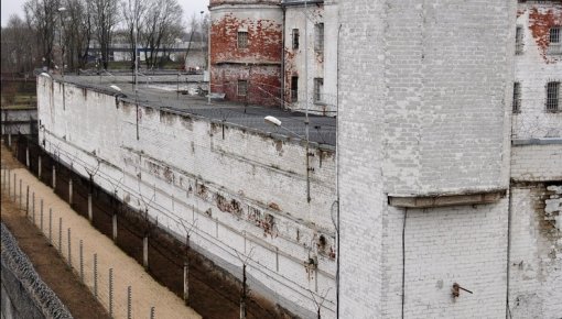 Секс террор в женской тюрьме — полнометражное порно