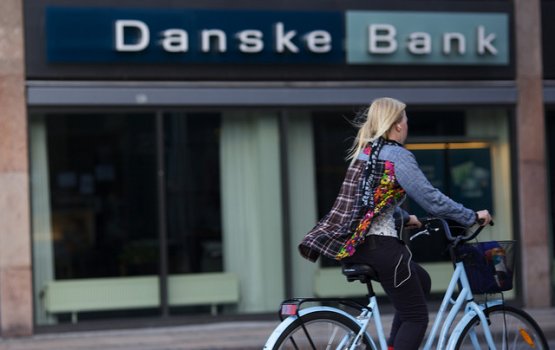 Danske Bank   Swedbank    