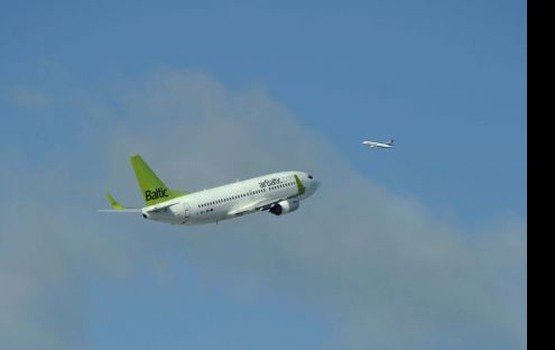 airBaltic      