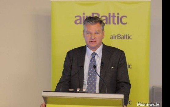  airBaltic     