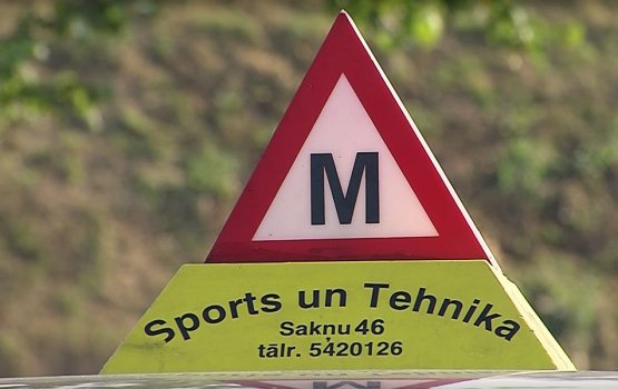  Sports un Tehnika   23-  !