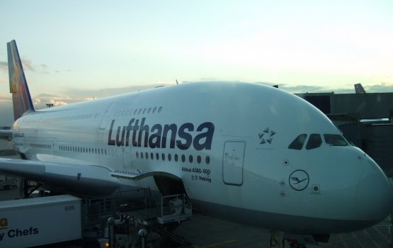   ""     Lufthansa