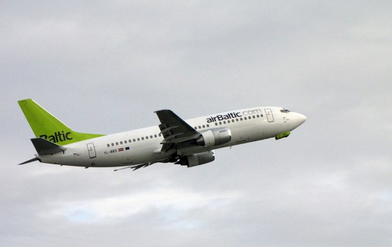 AirBaltic      ()