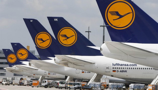  Lufthansa    