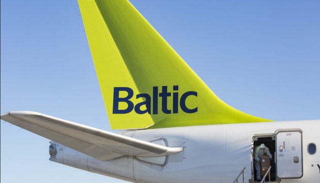    ,    :  AirBaltic   