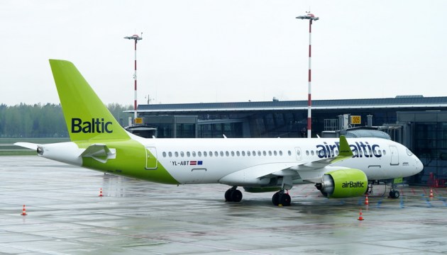 AirBaltic  4 670  -    